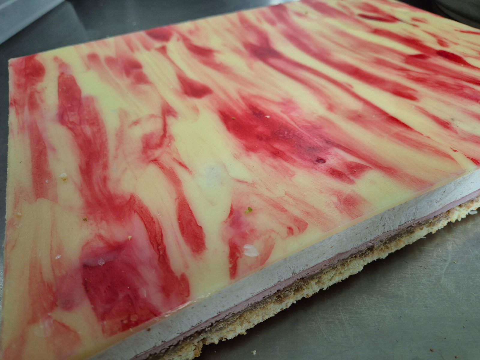 Entremet rose litchi framboise